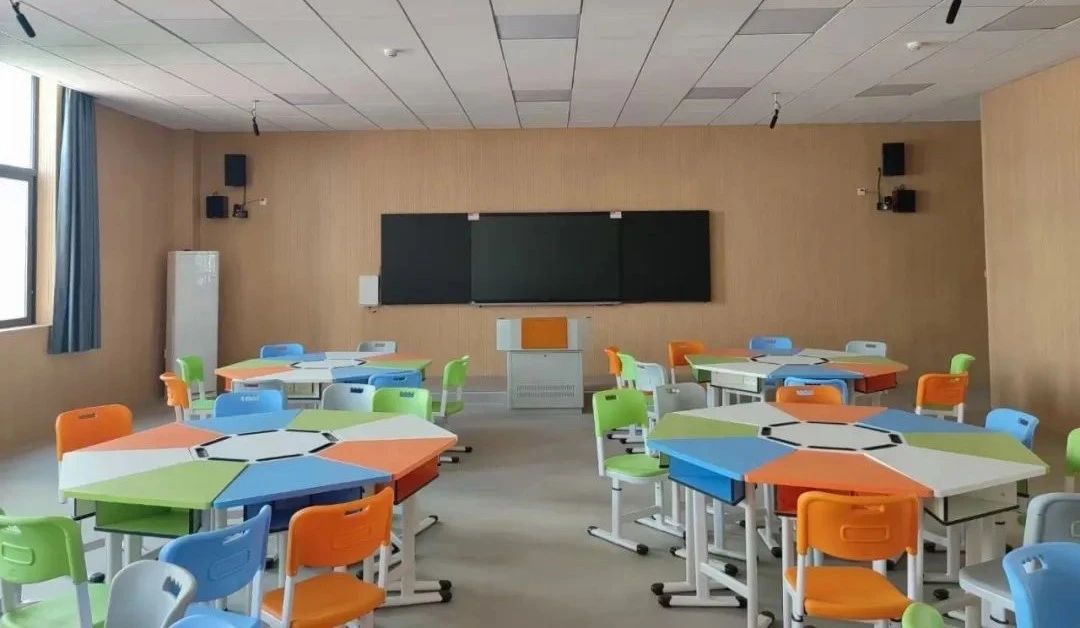 南宫NG28广播系统产品工程服务武汉市某小学！